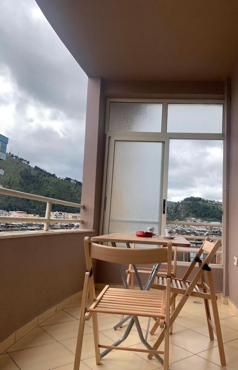 Blehami_Entire_Apartment 베라트 외부 사진