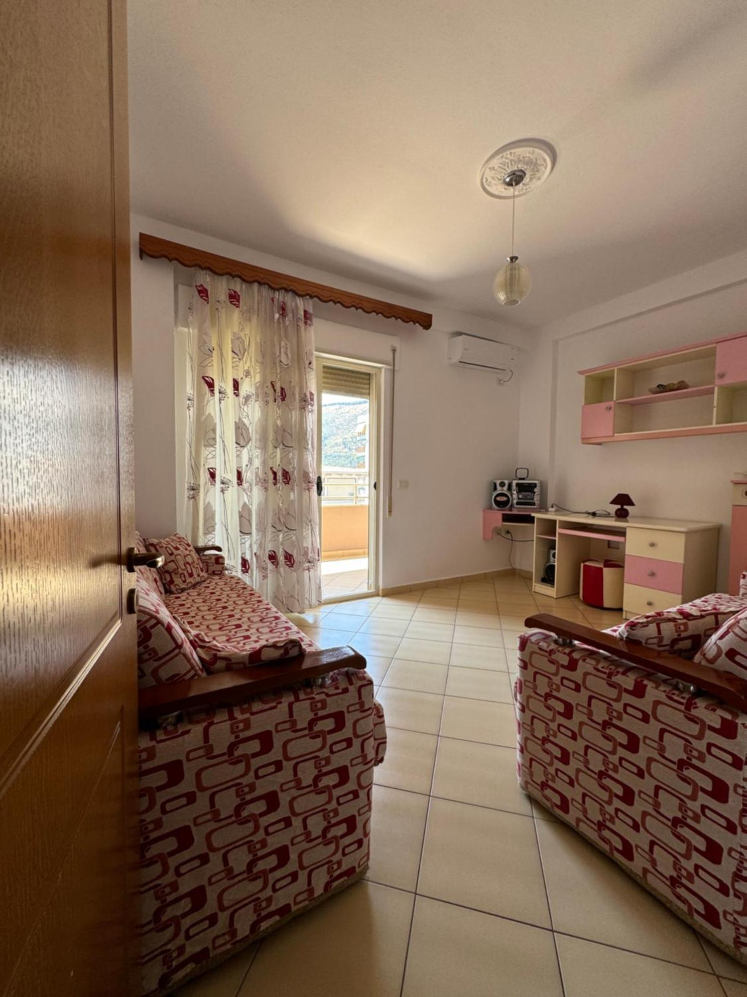 Blehami_Entire_Apartment 베라트 외부 사진